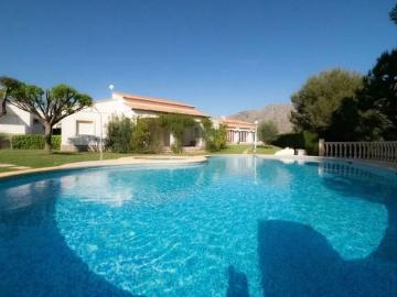Casa en alquiler en Beniarbeig, Alicante Costa Blanca