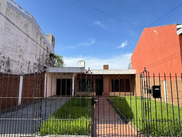 Casa en Alquiler en Berazategui