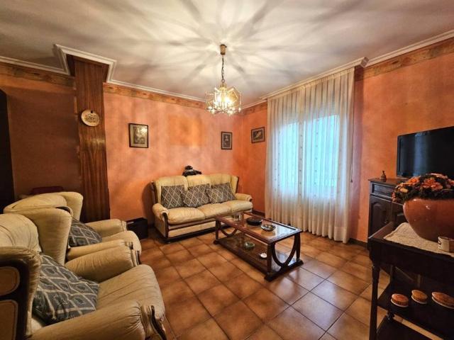 Casa en Alquiler en Bimenes