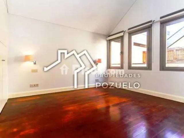 Casa en alquiler en Calle Mistral