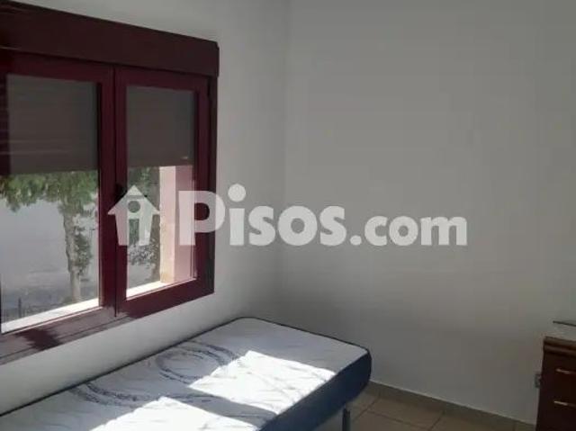 Casa en alquiler en Calle Caridad, cerca de Travesía de las Quintanas