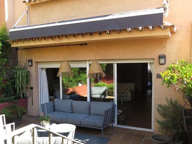 Casa en alquiler en calle De L'avall, Sant Andreu de Llavaneres, de 200 m² 4 habitaciones por 2.200