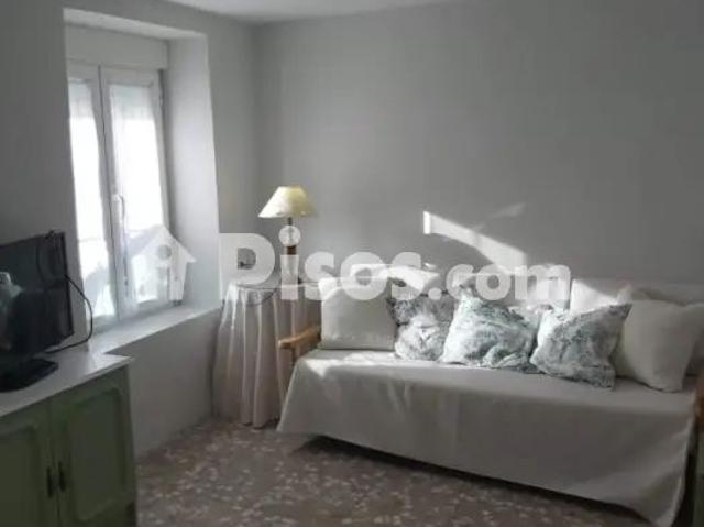 Casa en alquiler en Calle de Valladolid