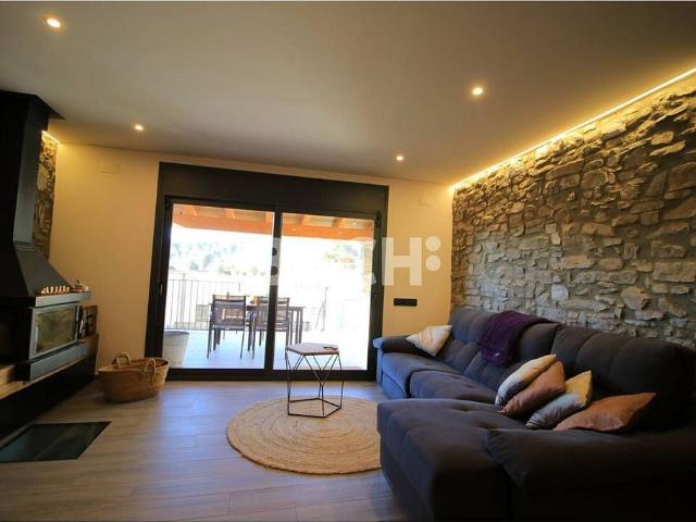 Casa en alquiler en calle De Vic, Oristà, de 118 m² 3 habitaciones por 1.000