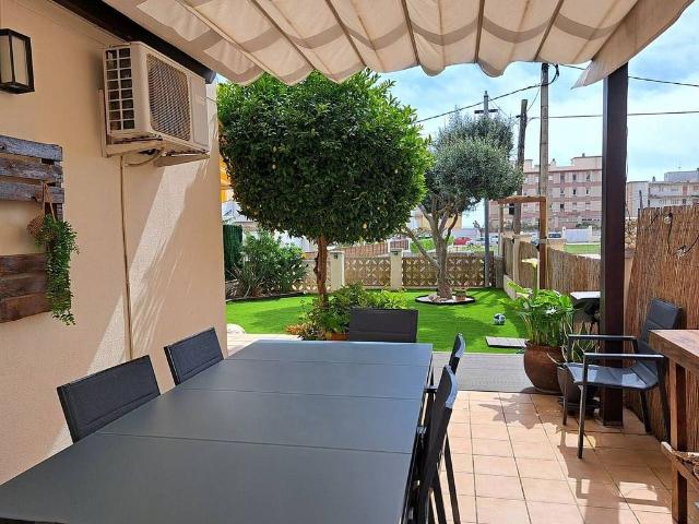 Casa en alquiler en calle Del Llagut, Vilanova i La Geltrú, de 109 m² 3 habitaciones por 1.400