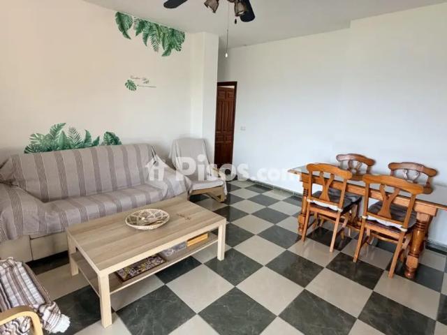 Casa en alquiler en Calle Enmedio, Número 1