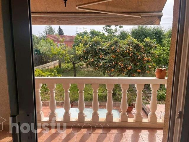 Casa en alquiler en calle Gabriel Manalt, Martorell, de 157 m² 5 habitaciones por 2.950