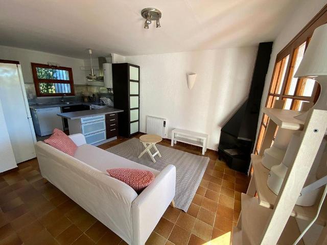 Casa en alquiler en calle Suïssa, Torroella de Montgrí, de 65 m² 3 habitaciones por 1.000