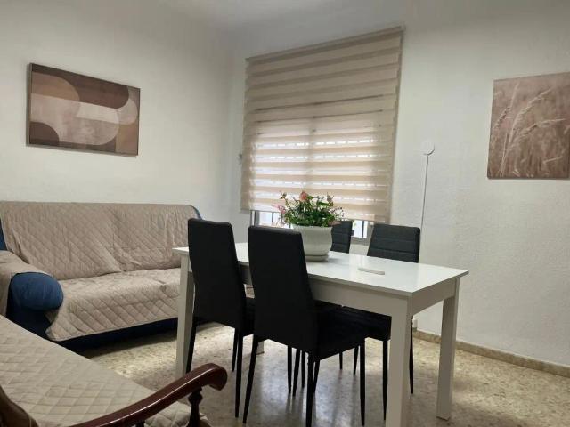 Casa en alquiler en Calle Santa Herminia