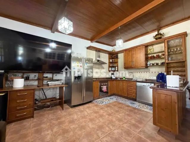 Casa en alquiler en Calle Tf.131 0
