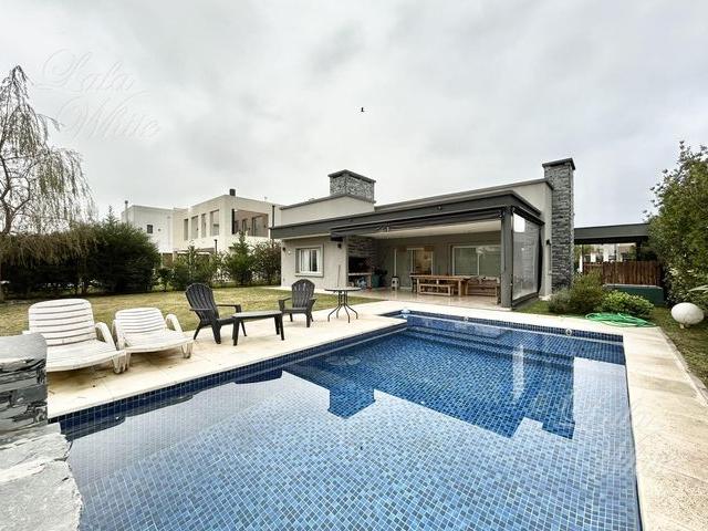 Casa en alquiler en Canning