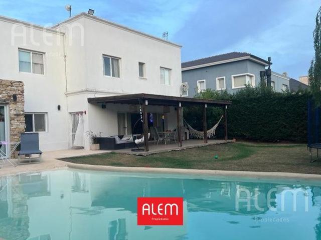 Casa en alquiler en Canning