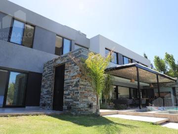 Casa en Alquiler en Canal del Este, Tigre