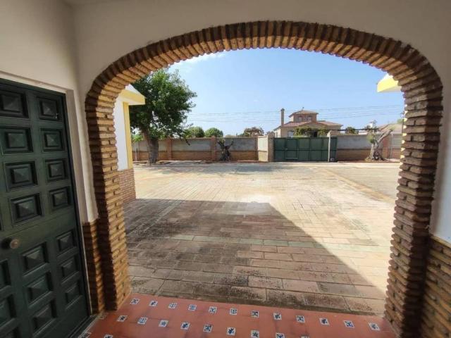 Casa en Alquiler en Carmona