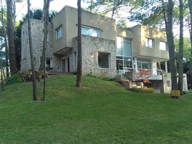 Casa en alquiler en Cariló