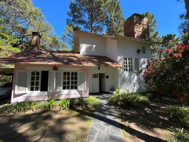 Casa en alquiler en Cariló