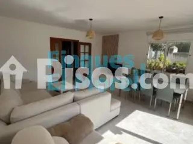 Casa en alquiler en Carrer de les Hortes
