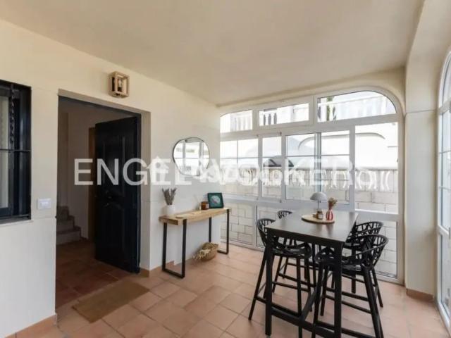Casa en alquiler en Carrer Sénia