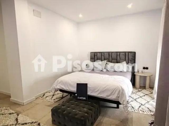 Casa en alquiler en Centrica