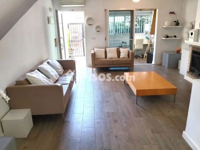 Casa en alquiler en Chalet Adosado en Alquiler de Larga Temporada en Don Pueblo en Gran Alacant