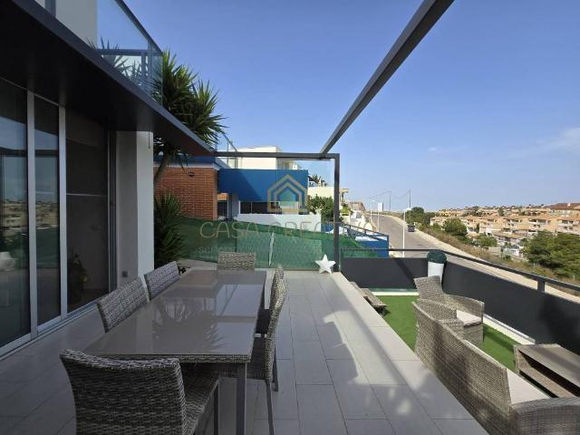 Casa en Alquiler en Chiva
