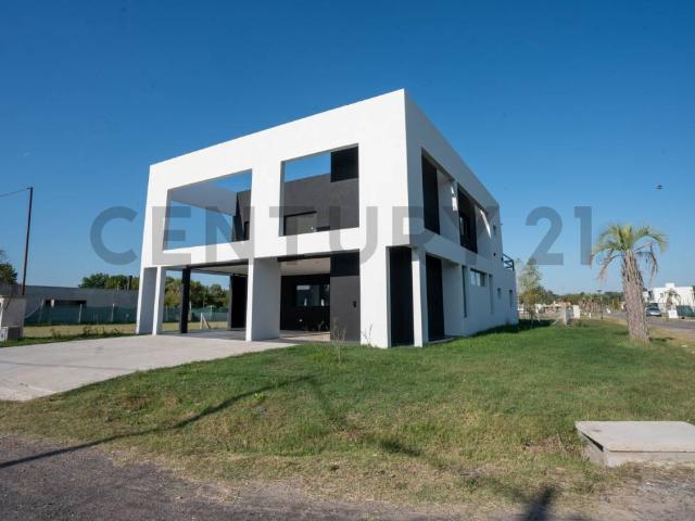 CASA EN ALQUILER EN CITY BELL