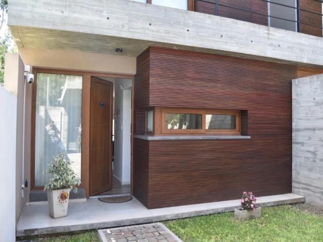 Casa en Alquiler en City Bell