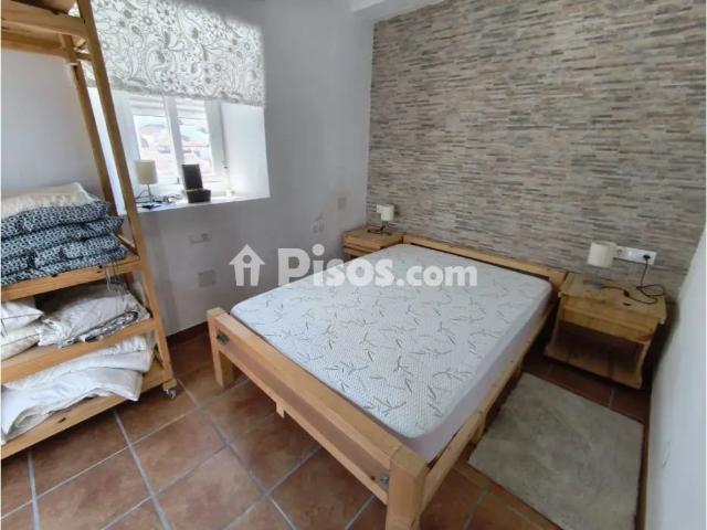 Casa en alquiler en Cómpeta