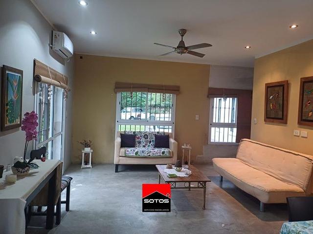 Casa en alquiler en Corrientes