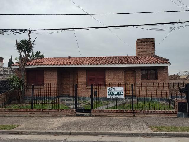 CASA EN ALQUILER EN DUARTE QUIROS AL 5678 B QUEBRADA DE LAS ROSAS