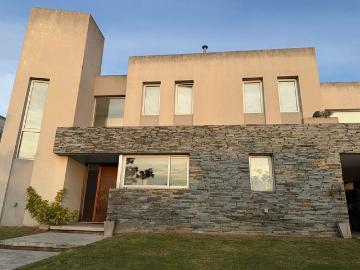 Casa en alquiler en Don Bosco