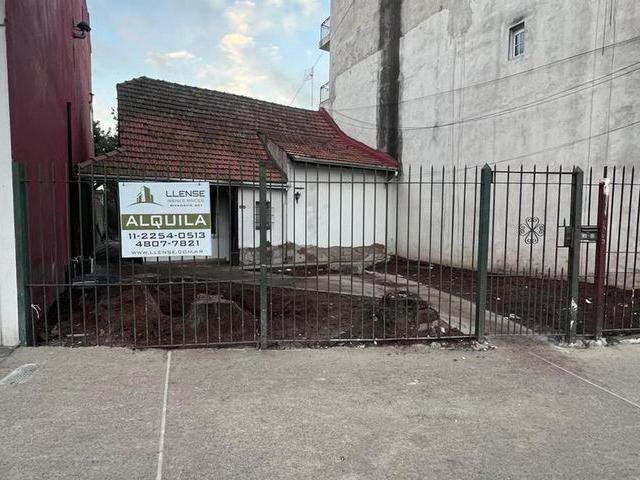 Casa en alquiler en Ezpeleta