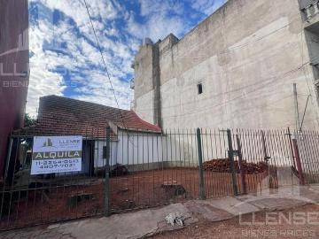 Casa en alquiler en Ezpeleta