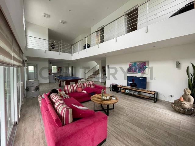 CASA EN ALQUILER EN EL BARRIO FINCAS DE SAN VICENTE SECTOR GOLF