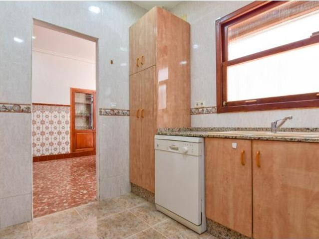 CASA EN ALQUILER EN EL CENTRO DE PUÇOL
