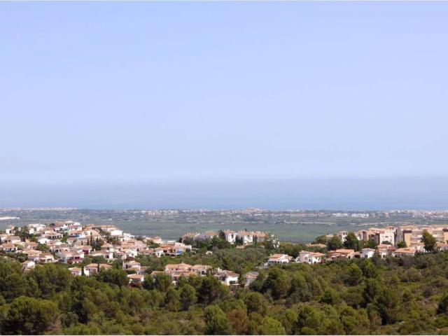 Casa en Alquiler en El Ràfol d'Almúnia