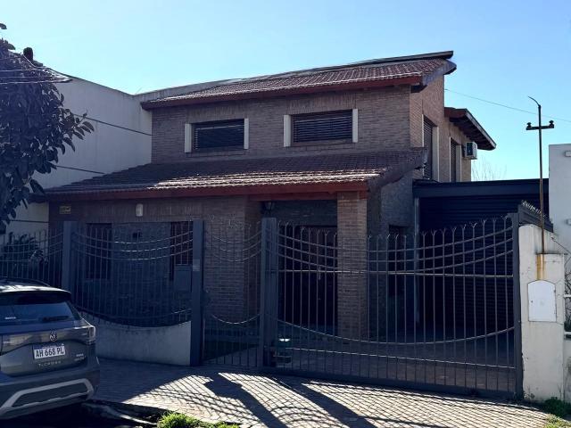 Casa en Alquiler en Emilio Rosas 2238, Bahía Blanca