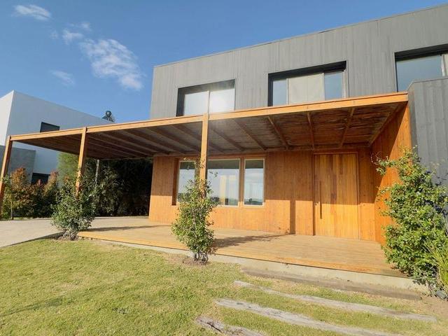 Casa en alquiler en Escobar