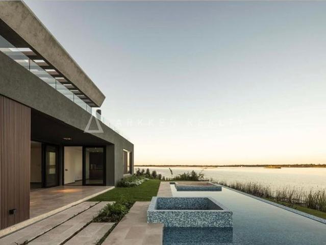 Casa en alquiler en Escobar