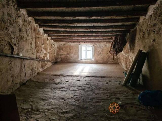 Casa en Alquiler en Escatrón