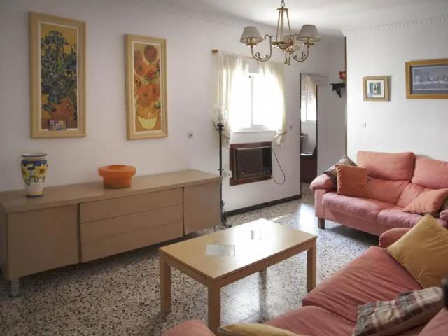 Casa en alquiler en Este Alcosa Torreblanca