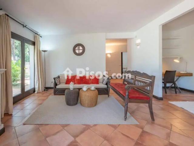 Casa en alquiler en Este Elviria