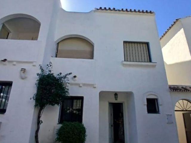 Casa en alquiler en Estepona, Málaga Costa del Sol