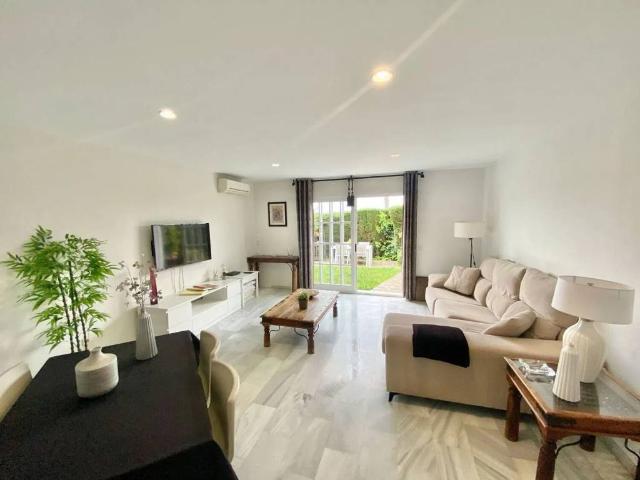 Casa en Alquiler en Estepona