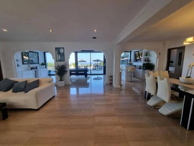 Casa en Alquiler en Estepona