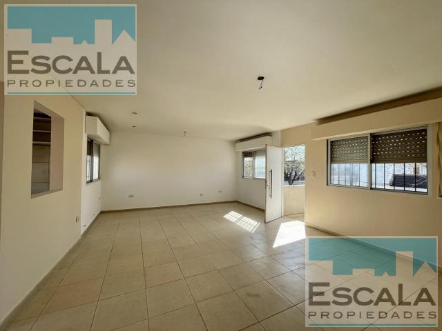 Casa en Alquiler en Fisherton, Rosario