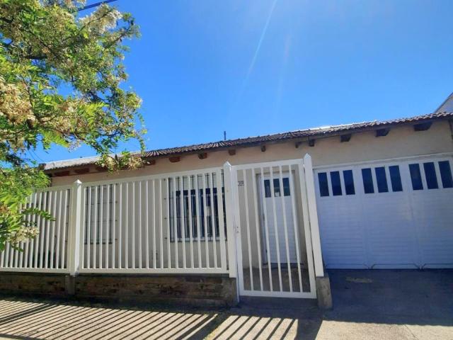 Casa en Alquiler en Fortinero 400, Bahía Blanca