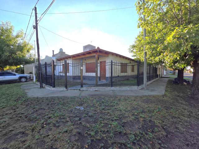 Casa en Alquiler en Francia 1096, Kilometro 5, Bahía Blanca