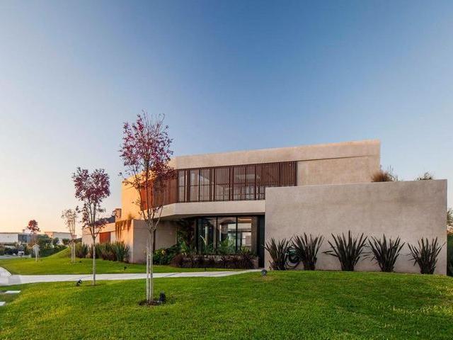 Casa en alquiler en Guillermo Hudson