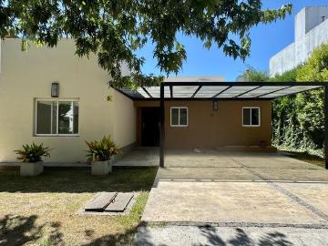 Casa en alquiler en Guillermo Hudson